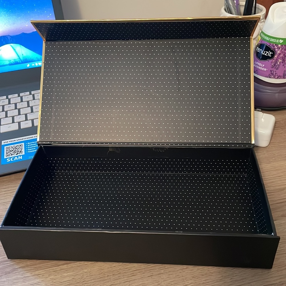 Envelope storage - Picture 4 of 4